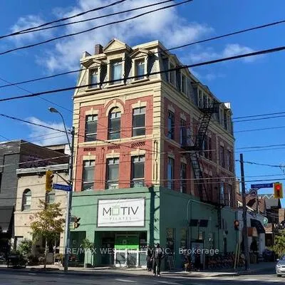 108,&nbsp;Dovercourt, Little Portugal, Toronto