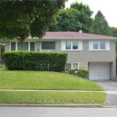 53,&nbsp;Willesden, Hillcrest Village, Toronto