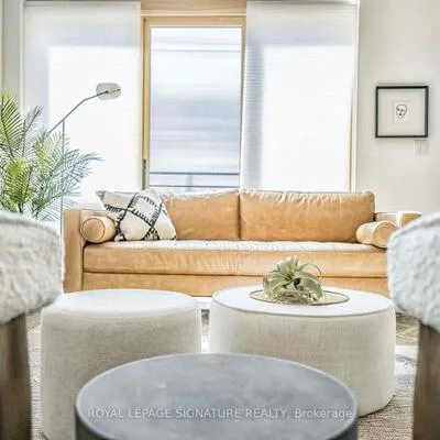 36,&nbsp;Geary, Wychwood, Toronto
