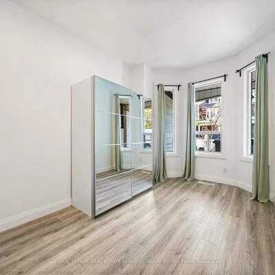 288,&nbsp;Markham, Trinity-Bellwoods, Toronto