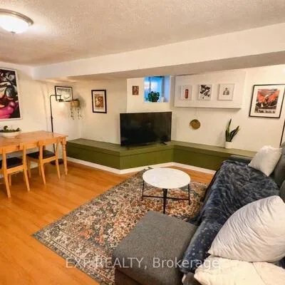 33,&nbsp;Page, Palmerston-Little Italy, Toronto