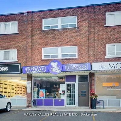 901,&nbsp;Millwood, Leaside, Toronto