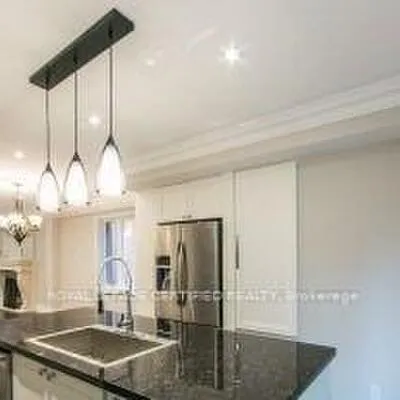 63,&nbsp;Soudan, Mount Pleasant East, Toronto