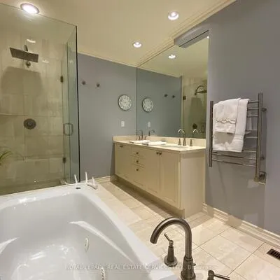 66,&nbsp;Alcorn, Yonge-St. Clair, Toronto