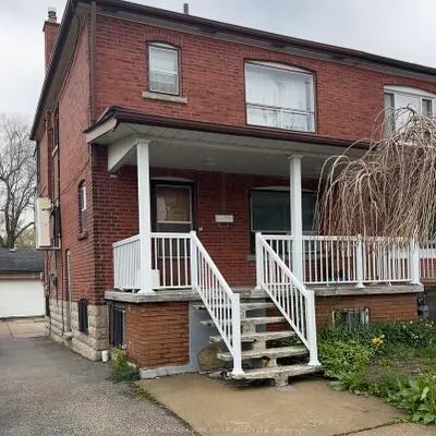 472,&nbsp;Winona, Oakwood Village, Toronto
