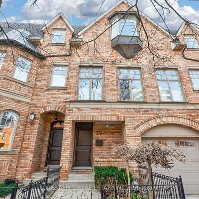 29,&nbsp;Webster, Annex, Toronto