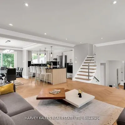 16,&nbsp;Wedgeport, Willowdale East, Toronto
