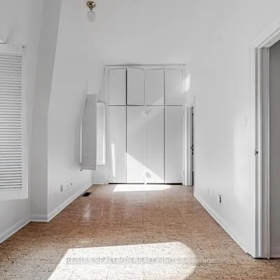 6,&nbsp;Clarence, Waterfront Communities C1, Toronto
