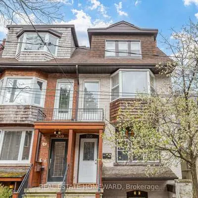 208,&nbsp;Ontario, Moss Park, Toronto