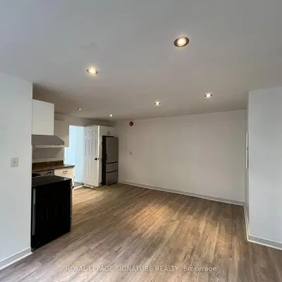 557,&nbsp;Markham, Palmerston-Little Italy, Toronto