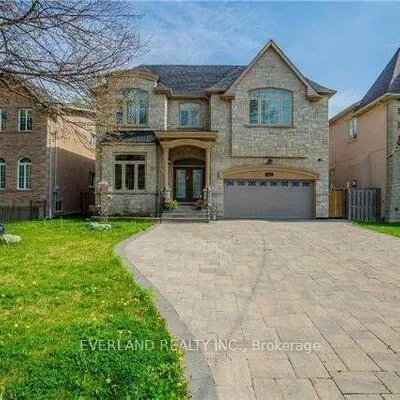 369,&nbsp;Hollywood, Willowdale East, Toronto