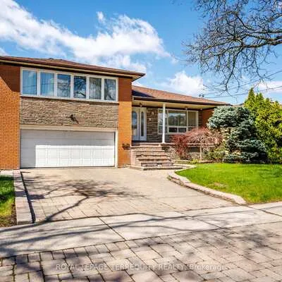 40,&nbsp;Sunnycrest, Westminster-Branson, Toronto
