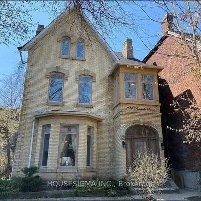 104,&nbsp;Pembroke, Moss Park, Toronto