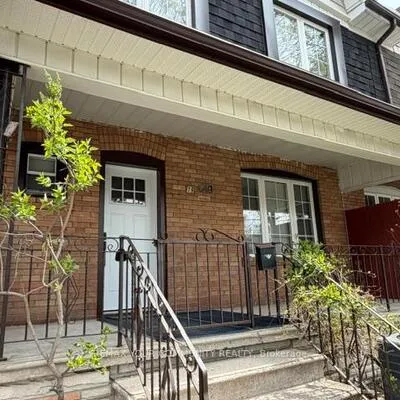 19,&nbsp;MOUNT ROYAL, Wychwood, Toronto