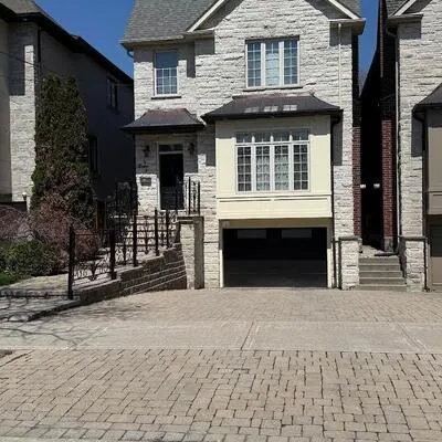76,&nbsp;Horsham, Willowdale West, Toronto