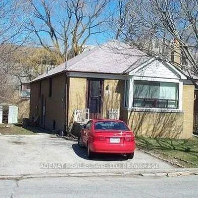 146,&nbsp;Fairholme, Englemount-Lawrence, Toronto