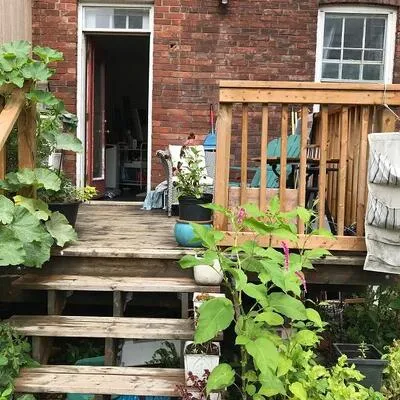 33,&nbsp;Dupont, Annex, Toronto