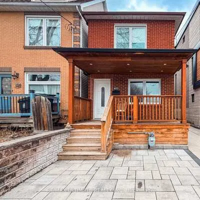 403,&nbsp;Winona, Oakwood Village, Toronto