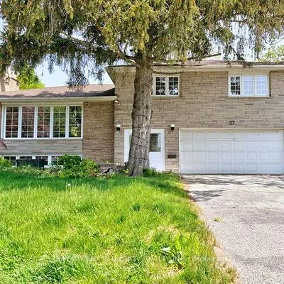 27,&nbsp;Heathview, Bayview Village, Toronto