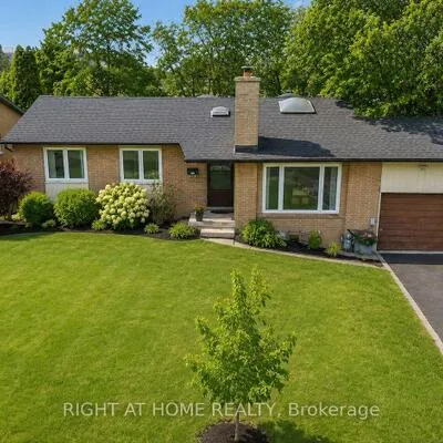 30,&nbsp;Ptarmigan, Parkwoods-Donalda, Toronto