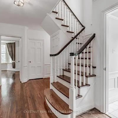 56,&nbsp;Rochester, Lawrence Park South, Toronto