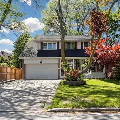 32,&nbsp;Wycliffe, Bayview Village, Toronto