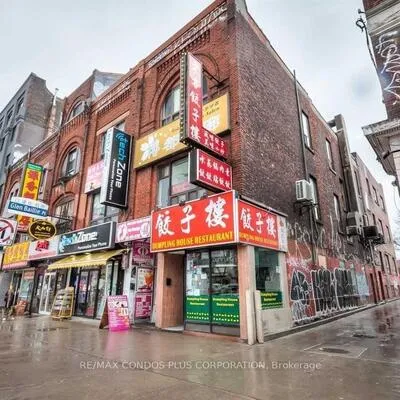 324,&nbsp;Spadina, Kensington-Chinatown, Toronto