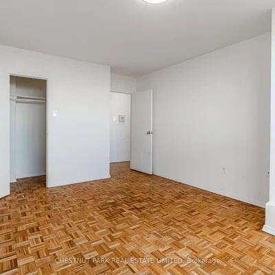 40,&nbsp;Godstone, Don Valley Village, Toronto