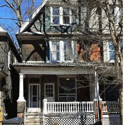 383,&nbsp;Lansdowne, Dufferin Grove, Toronto