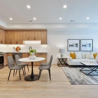 53,&nbsp;alameda, Oakwood Village, Toronto