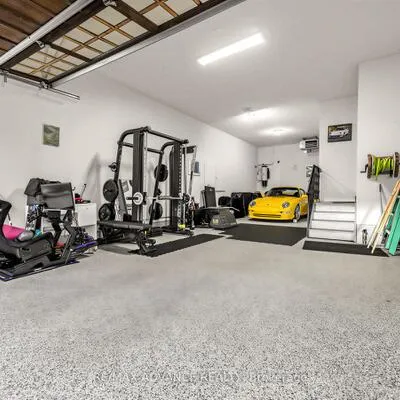 5,&nbsp;Lloydminster, Newtonbrook East, Toronto