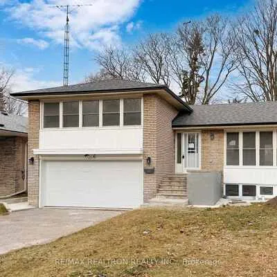 6,&nbsp;Deering, Newtonbrook East, Toronto