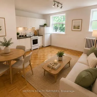 44,&nbsp;Huntley, North St. James Town, Toronto