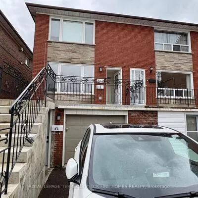 8,&nbsp;Somerset, Wychwood, Toronto