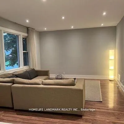 344,&nbsp;Horsham, Willowdale West, Toronto