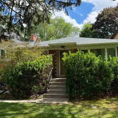 119,&nbsp;Caribou, Bedford Park-Nortown, Toronto