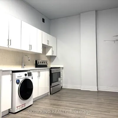527,&nbsp;Queen, Waterfront Communities C1, Toronto