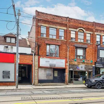 1046,&nbsp;Bathurst, Annex, Toronto