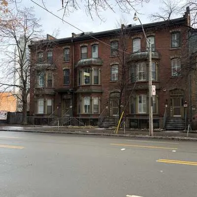 207,&nbsp;Jarvis, Moss Park, Toronto