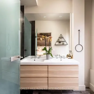 80,&nbsp;Northcote, Trinity-Bellwoods, Toronto