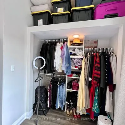 167,&nbsp;Lauder, Oakwood Village, Toronto