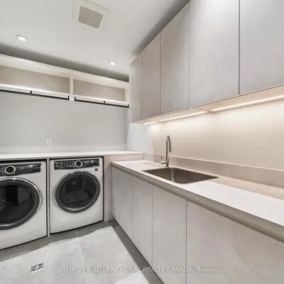 734,&nbsp;Avenue, Forest Hill South, Toronto