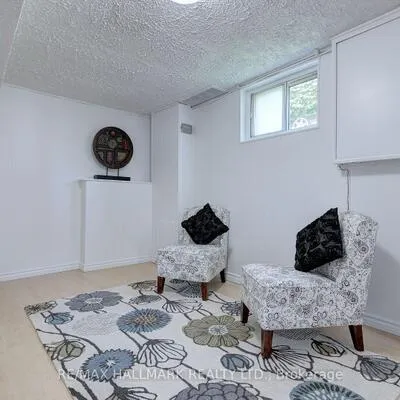 83,&nbsp;Sexton, Hillcrest Village, Toronto