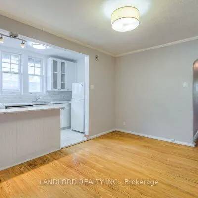 20,&nbsp;Acacia, Mount Pleasant West, Toronto