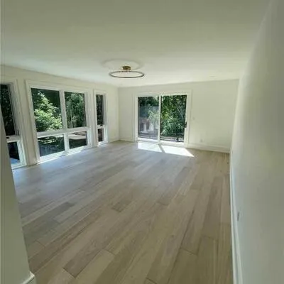 17,&nbsp;Romney, Lansing-Westgate, Toronto