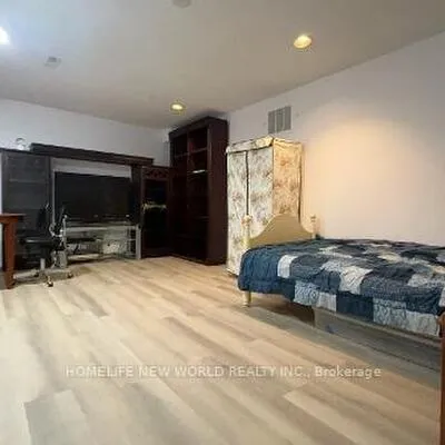 38,&nbsp;Marcelline, Bayview Village, Toronto