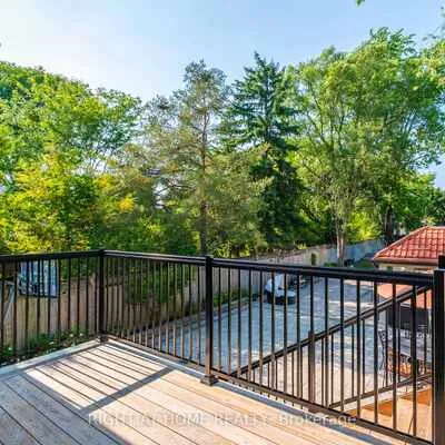 316,&nbsp;Churchill, Willowdale West, Toronto