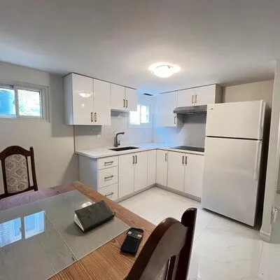 51,&nbsp;Ladner, Pleasant View, Toronto