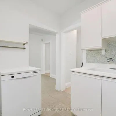 27,&nbsp;Hillsboro, Annex, Toronto