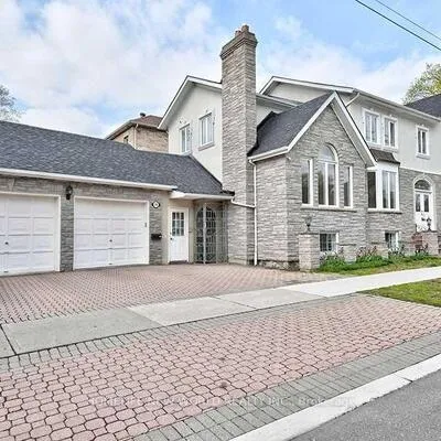 298,&nbsp;Mckee, Willowdale East, Toronto